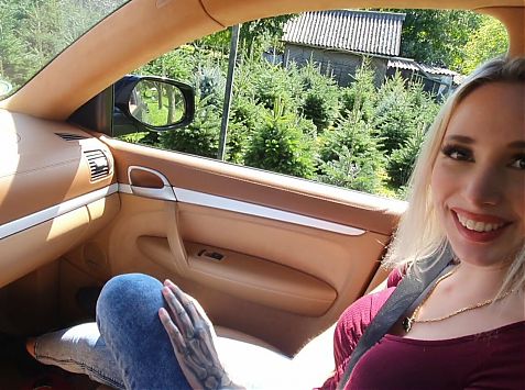 Blowjob – German hitchhiker needs a ride and help